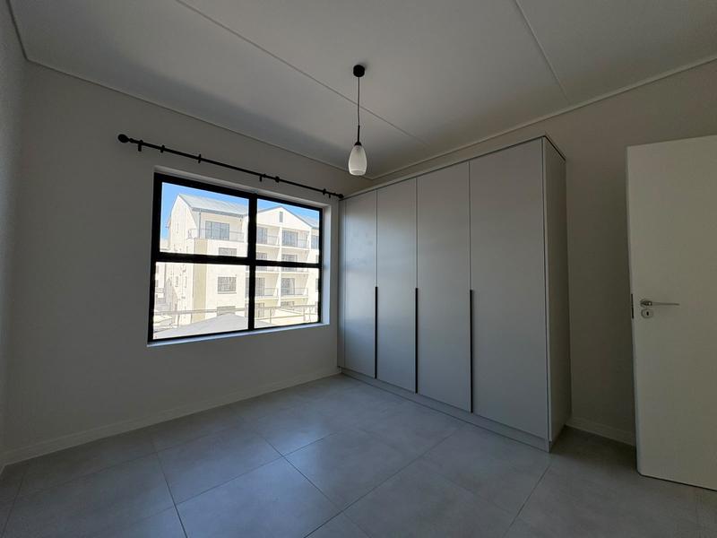 To Let 3 Bedroom Property for Rent in Sandown Western Cape